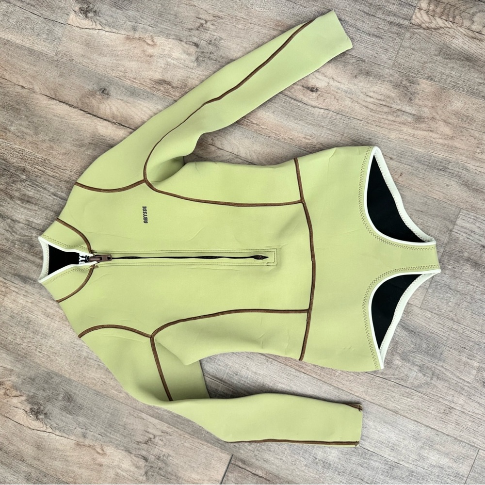 Abysse Green Neoprene Zip-Front Wetsuit